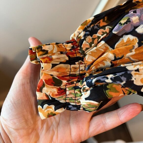 Olivaceous floral 100% cotton peasant blouse w tassels, Size Medium - Picture 7 of 15